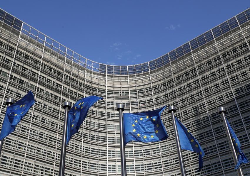 خبرنگاران اتحادیه اروپا 25 میلیارد یورو اعتبار برای مقابله با کرونا تخصیص داد