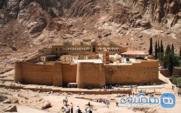 صومعه سنت کاترین یکی از بناهای تاریخی کشور مصر به شمار می رود