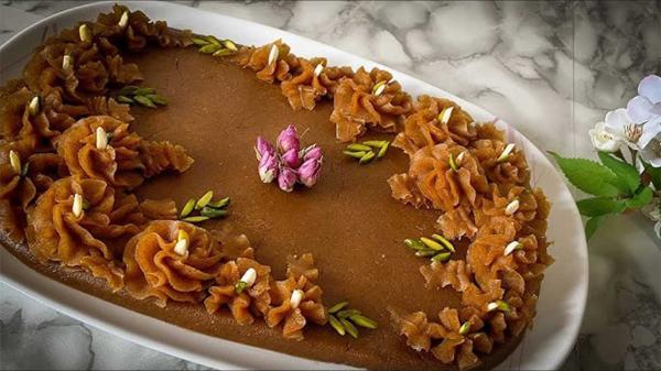 طرز تهیه حلوای اوماج با شیره انگور